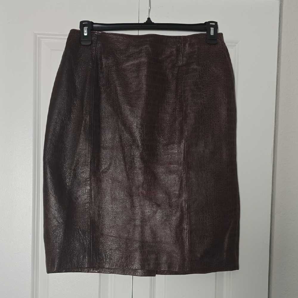 R2 Dark Brown Leather Pencil Skirt
